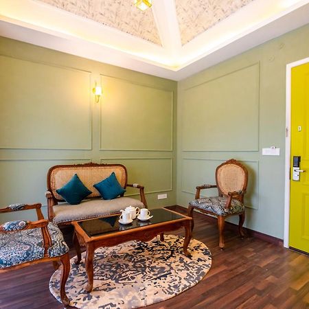 Welcomheritage Santa Roza Kasauli Exterior photo